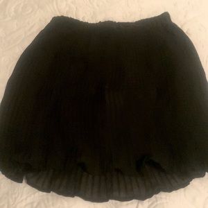 Miniskirt black and very sexy!